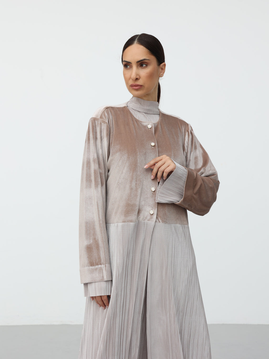 The Abaya 01 - Heidi