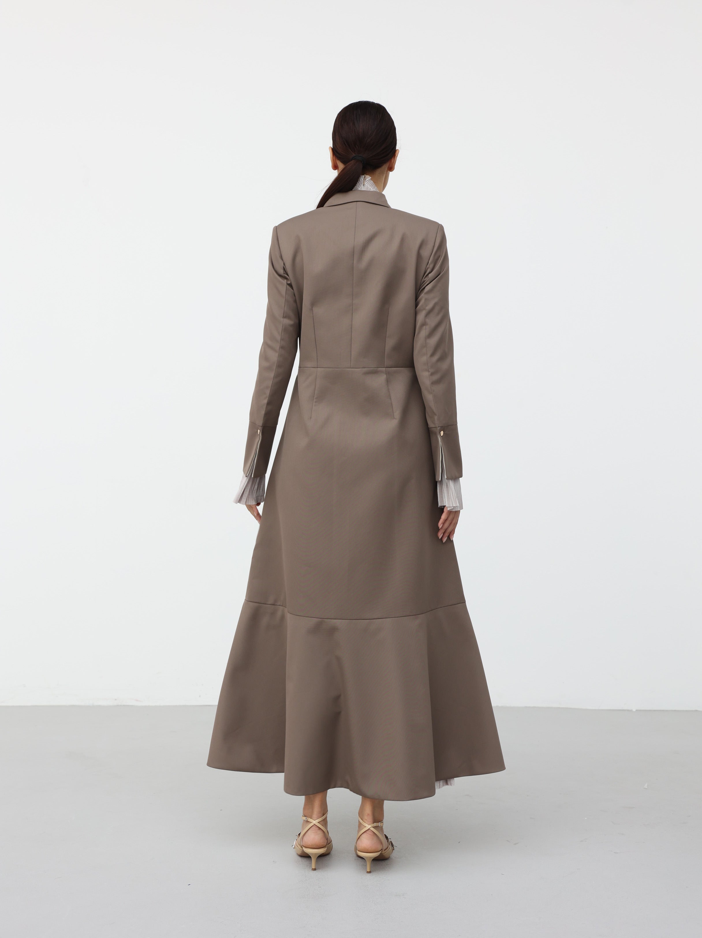 The Jacket 09 - Gisele