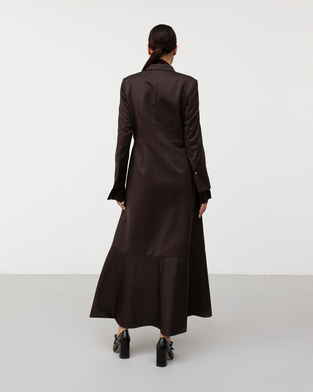 The Jacket 09 - Naomi