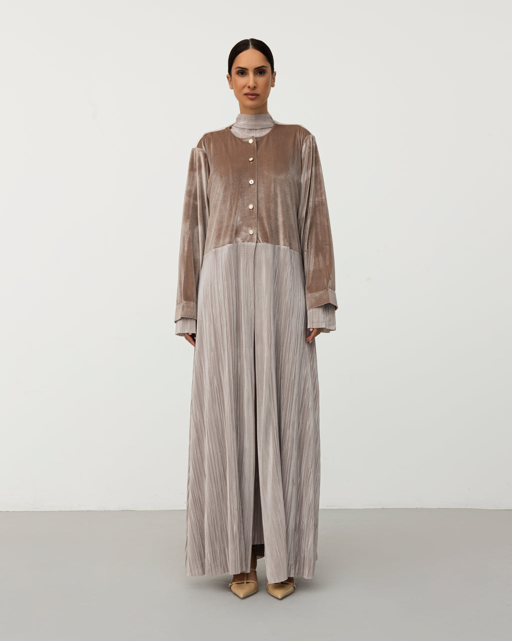 The Abaya 01 - Heidi
