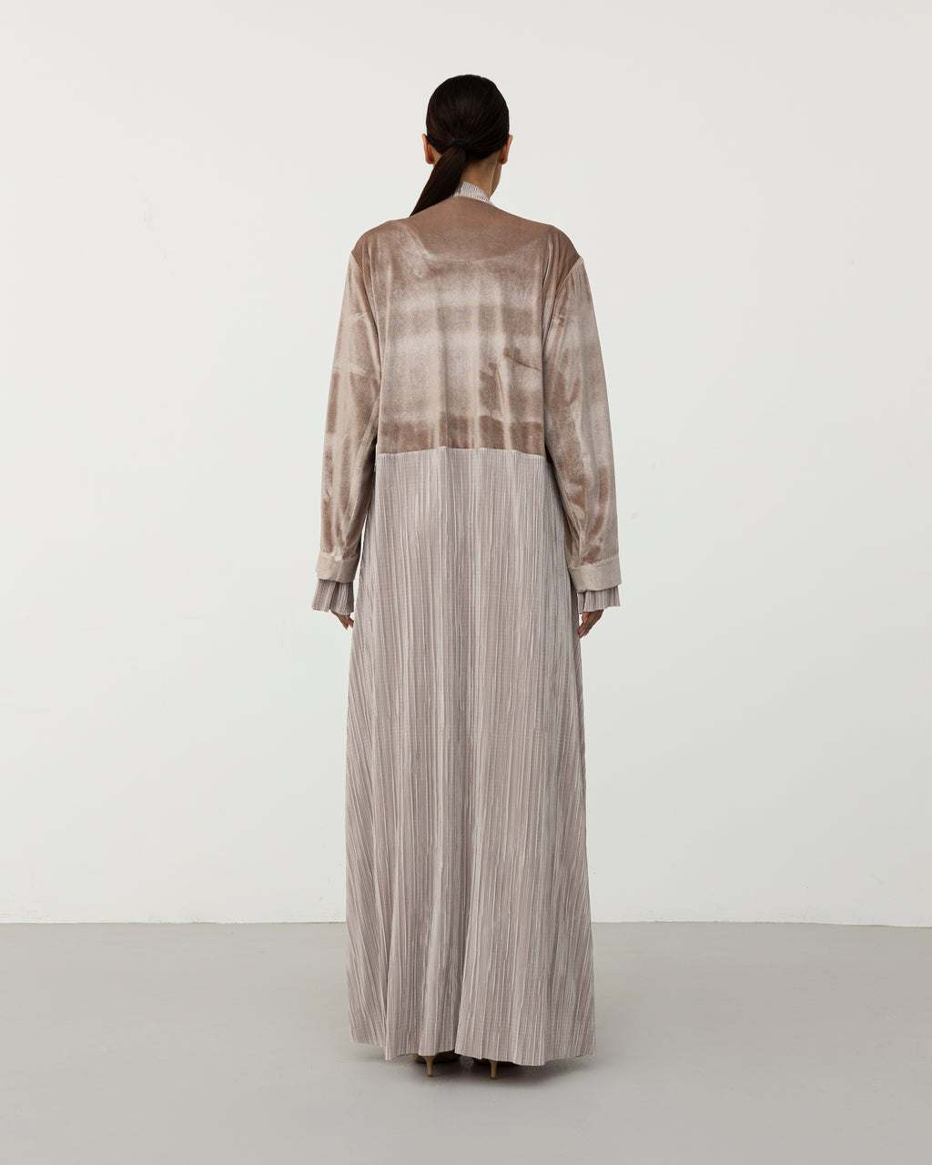 The Abaya 01 - Heidi