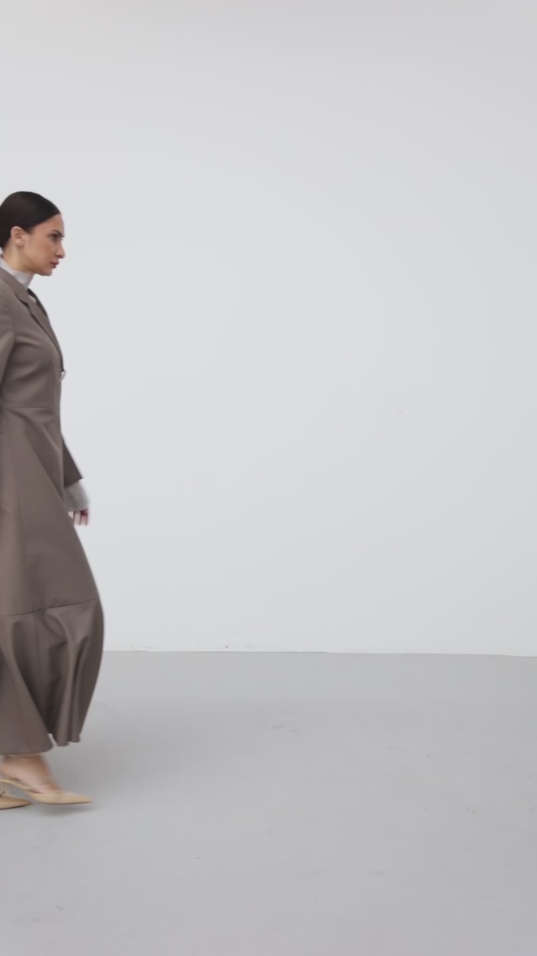 The Jacket 09 - Gisele